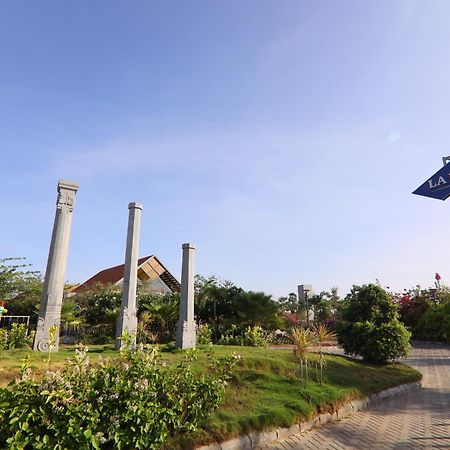 La Palmera Tuticorin Esterno foto